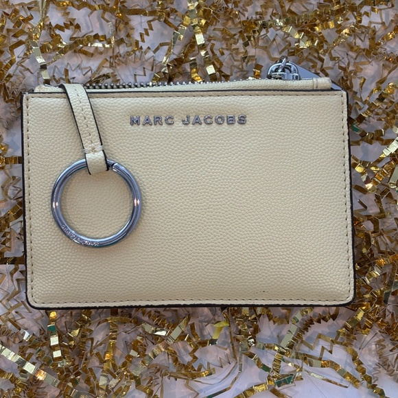 Marc Jacobs Wallet Cardholder in French Vanilla Leather - Picture 6 of 6